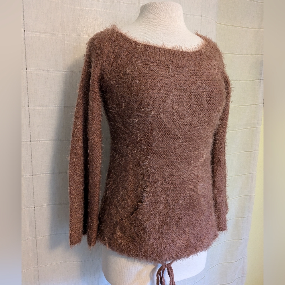 Miracle USA Soft Fuzzy Sweater Size S/M